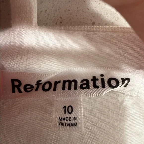 New Reformation Holt Linen Dress in White - Picture 9 of 14
